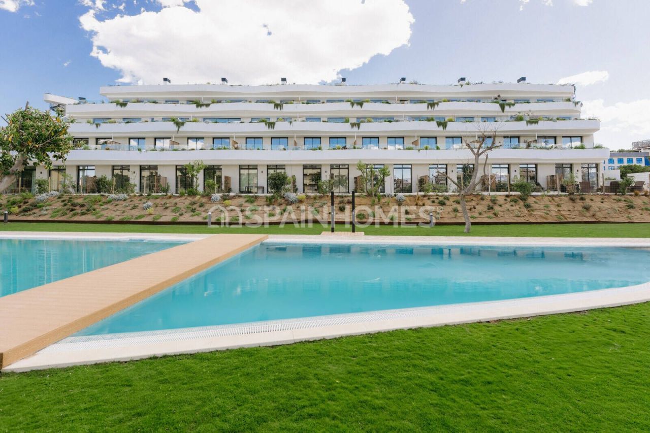 Apartment in Alfas del Pi, Spain, 130 m² - picture 1