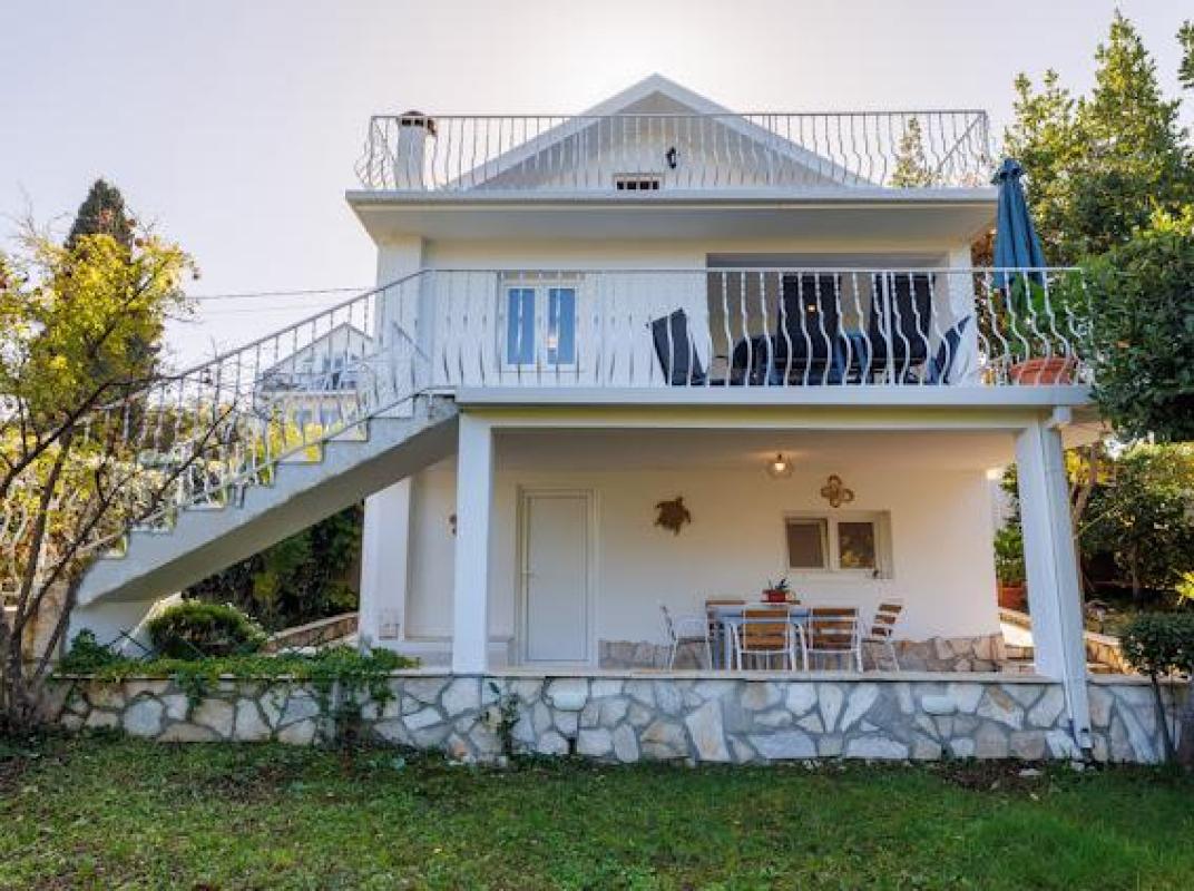 Casa en Utjeha, Montenegro, 190 m² - imagen 1