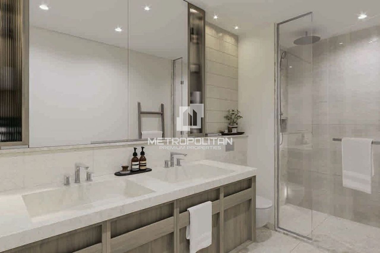 Apartment in Dubai, UAE, 82 m² - picture 11