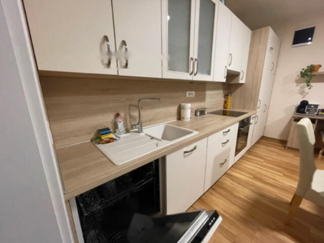 Piso en Liubliana, Eslovenia, 33 m² - imagen 2