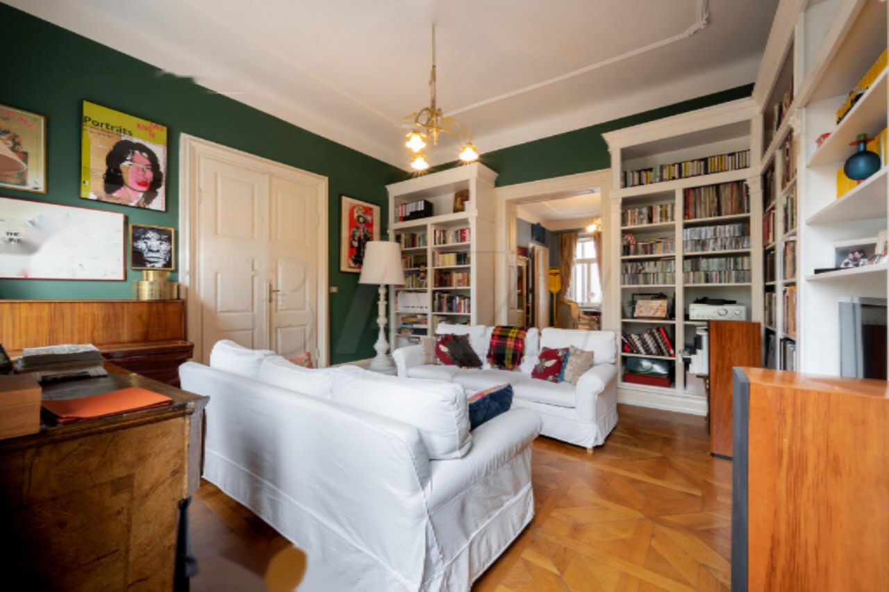 Flat in Ljubljana, Slovenia, 243 m² - picture 3