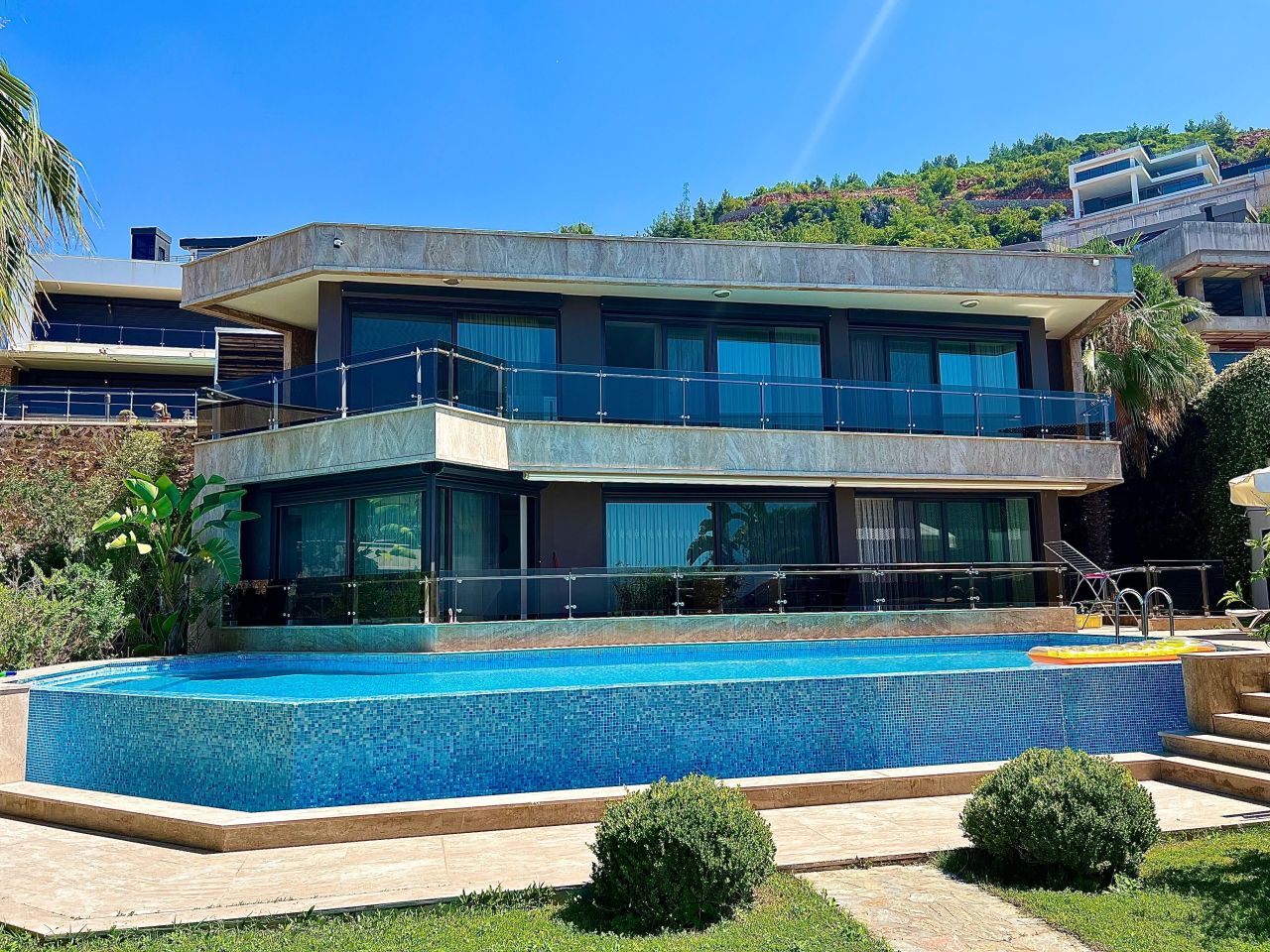 Villa in Alanya, Türkei, 270 m² - Foto 2