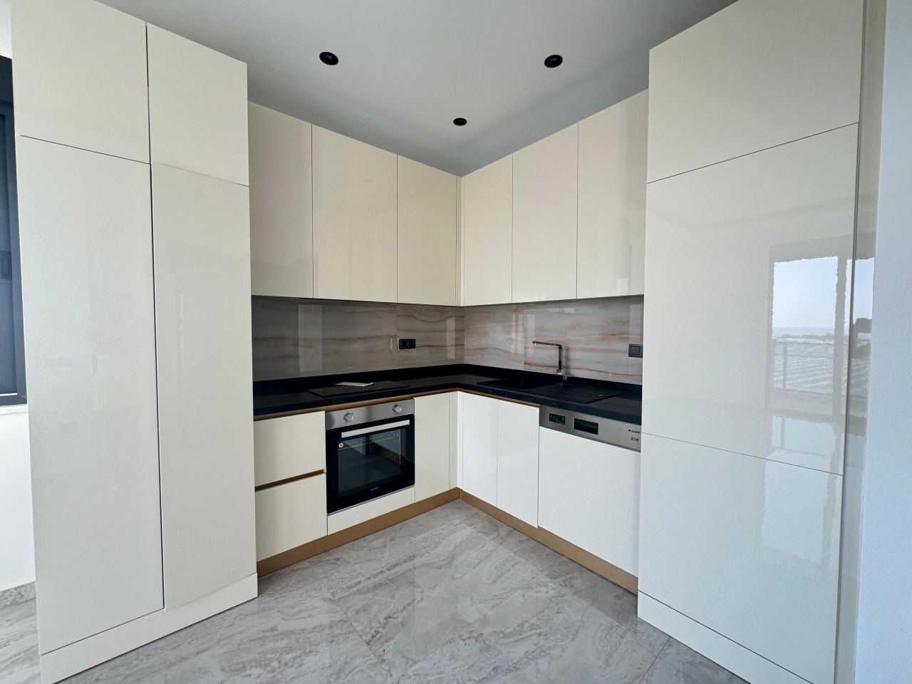 Apartment in Alanya, Turkey, 56 m² - picture 3