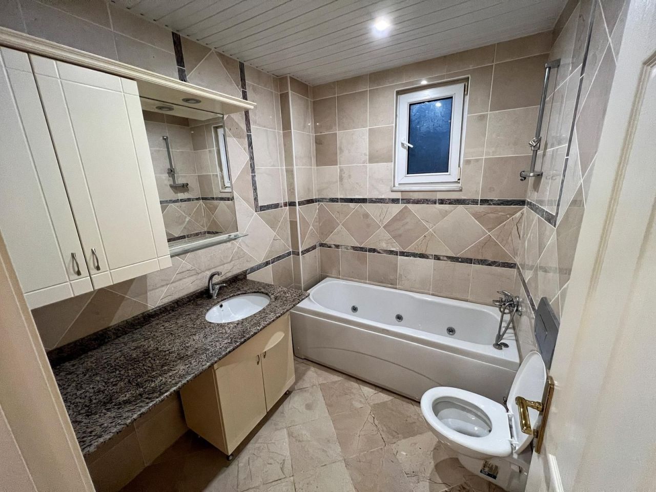 Villa a Alanya, Turchia, 180 m² - foto 14