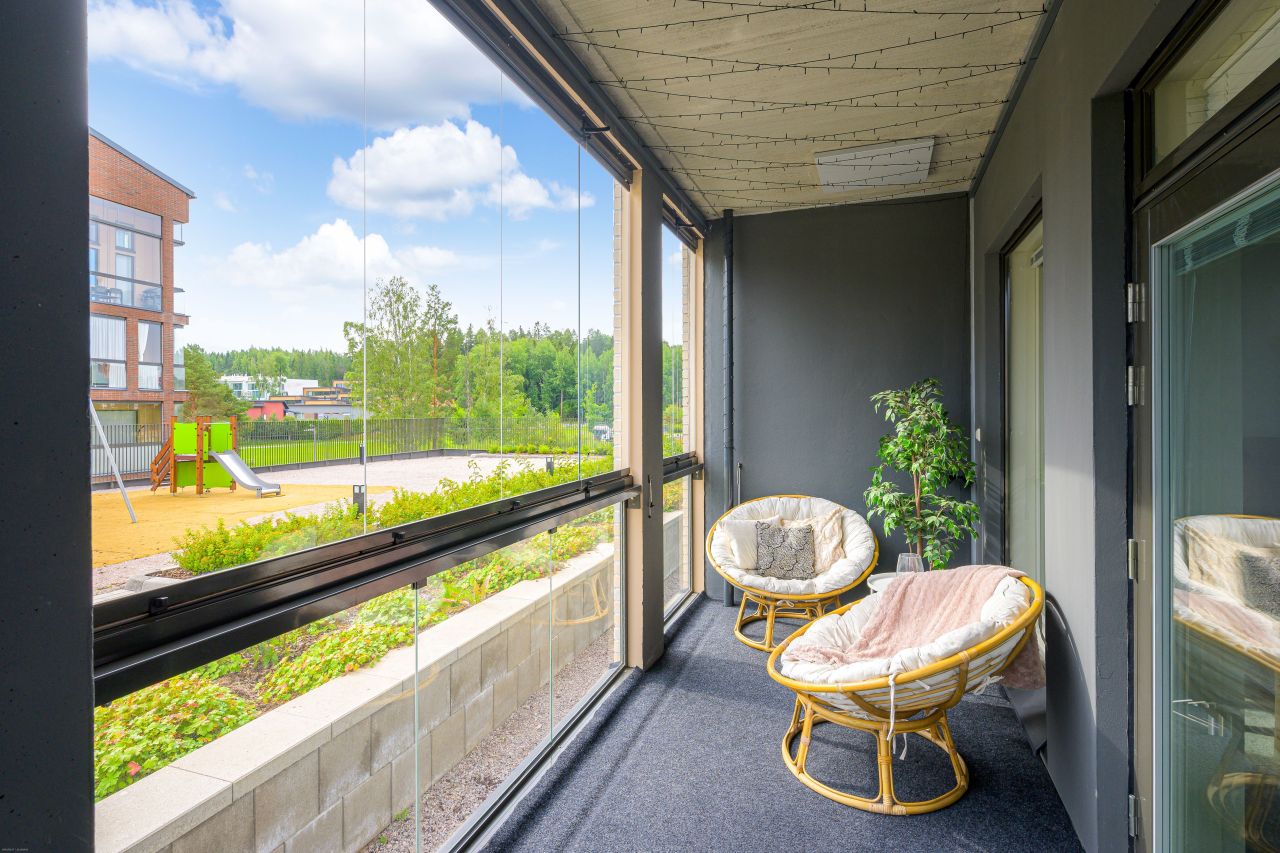 Flat in Helsinki, Finland, 40 m² - picture 7