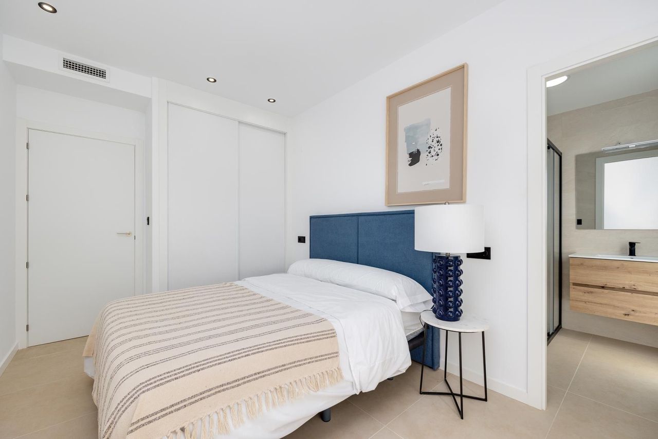 Villa in Los Alcázares, Spanien, 255 m² - Foto 13