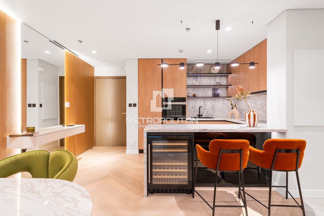 Apartment in Dubai, UAE, 122 m² - picture 11