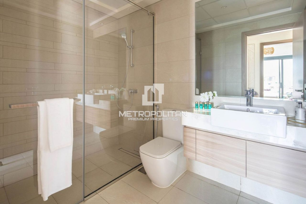 Apartment in Dubai, UAE, 199 m² - picture 13