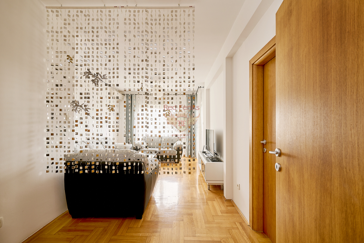 Flat in Budva, Montenegro, 47 m² - picture 7