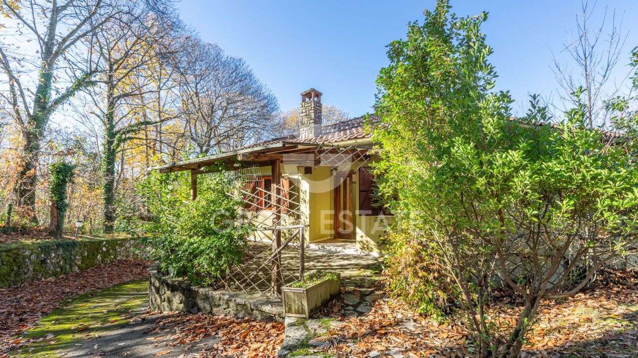 Villa Arcidosso, Italia, 302.45 m² - foto 1