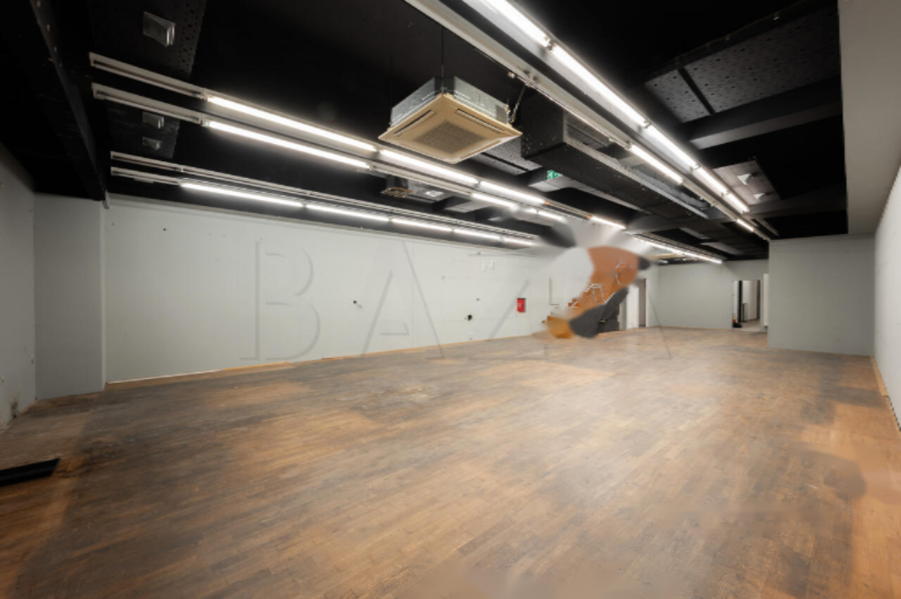 Bureau à Ljubljana, Slovénie, 437 m² - image 2