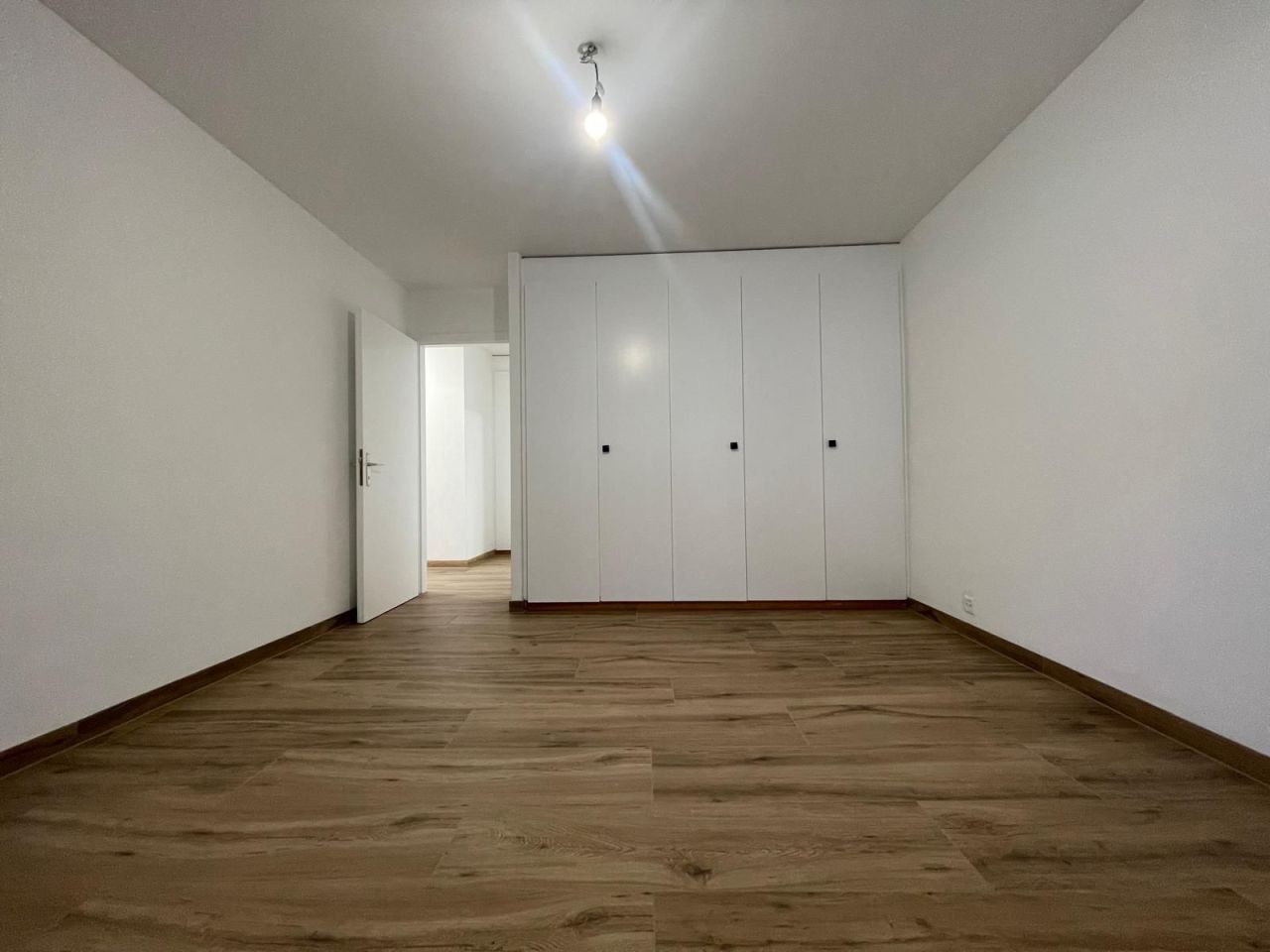 Piso en Montreux, Suiza, 100 m² - imagen 4