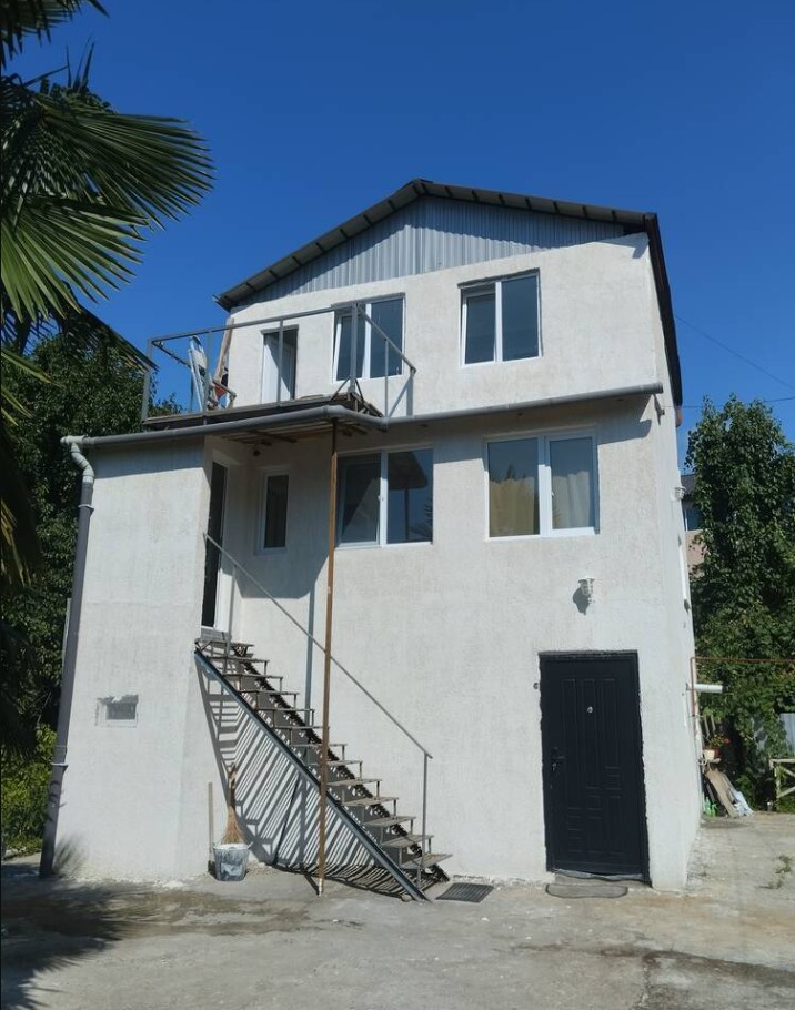 Maison à Batoumi, Géorgie, 120 m² - image 1