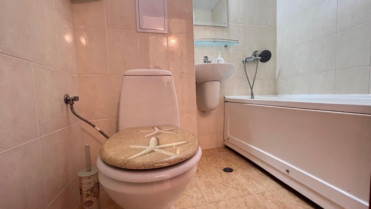 Apartment in Aheloy, Bulgaria, 81 m² - picture 7