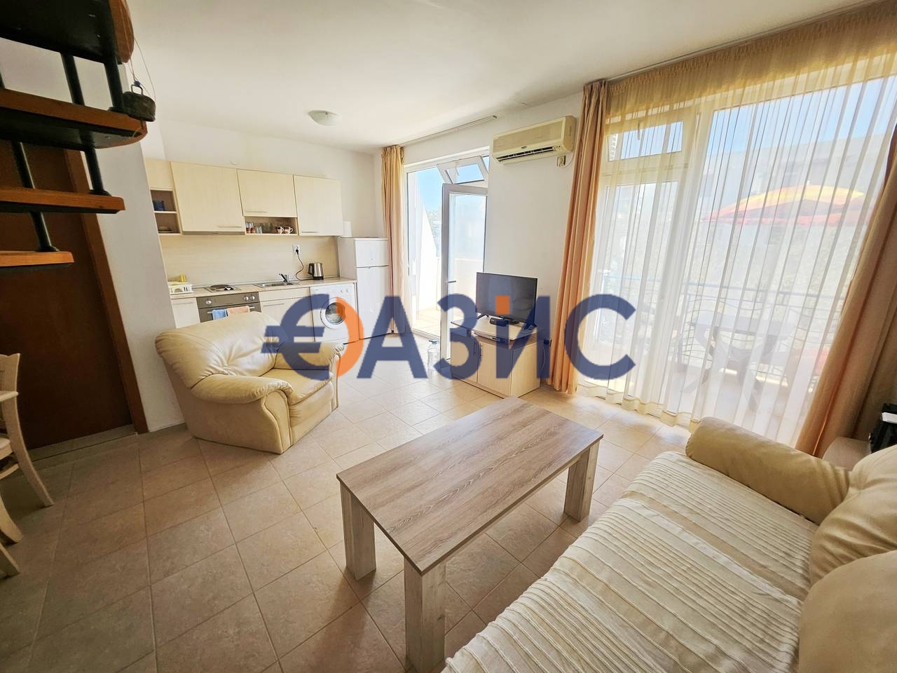 Appartement à Slantchev Briag, Bulgarie, 116 m² - image 2