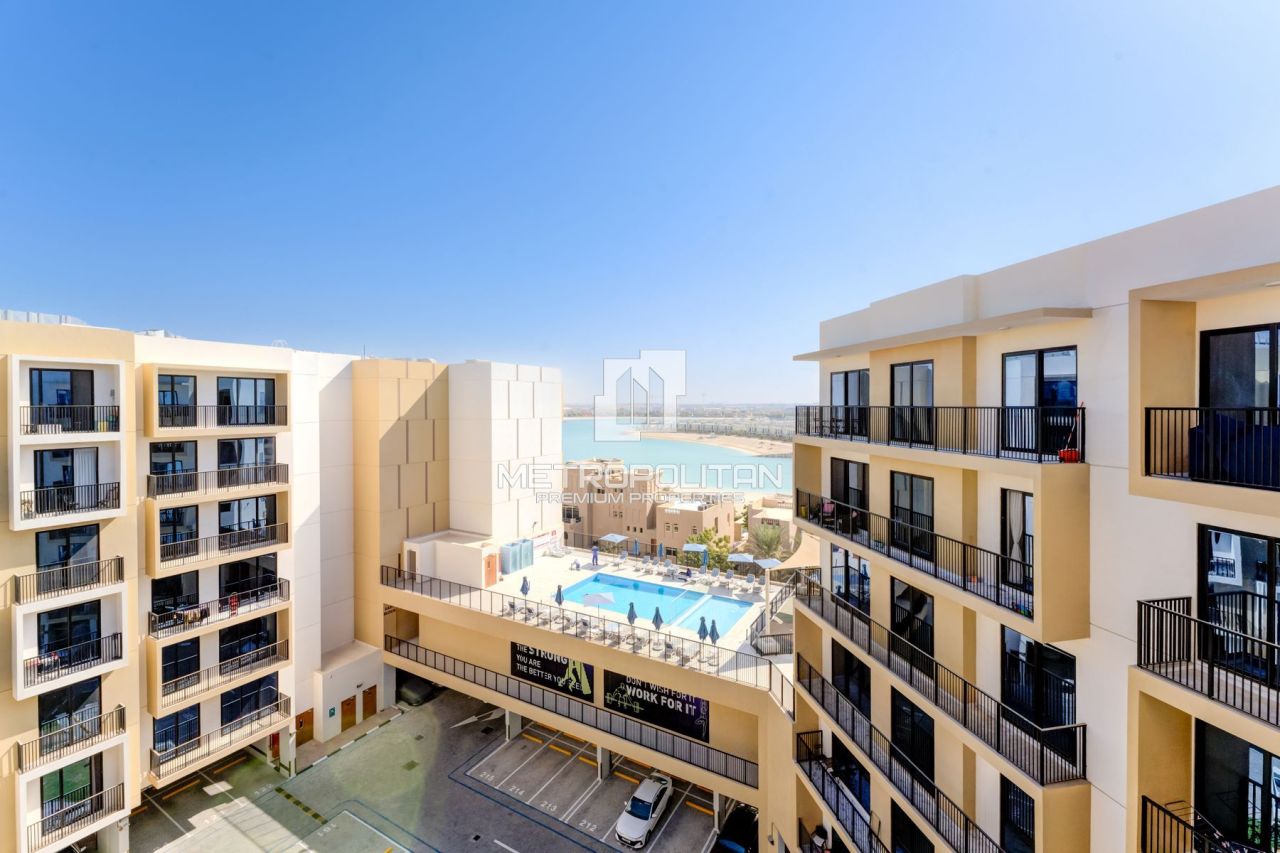 Apartamento en Ras al-Jaima, EAU, 76 m² - imagen 1
