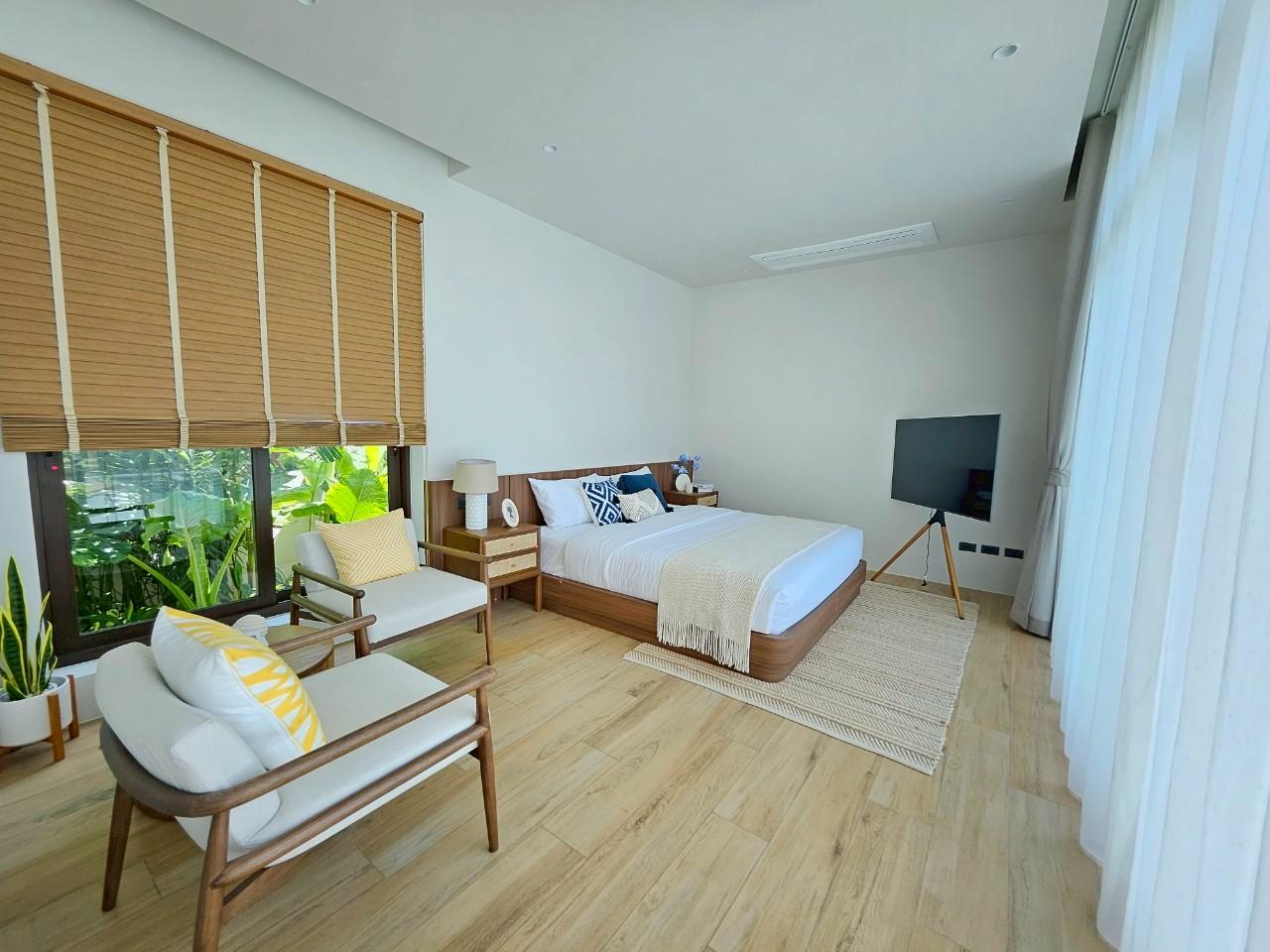 Villa on Phuket Island, Thailand, 208.6 m² - picture 13