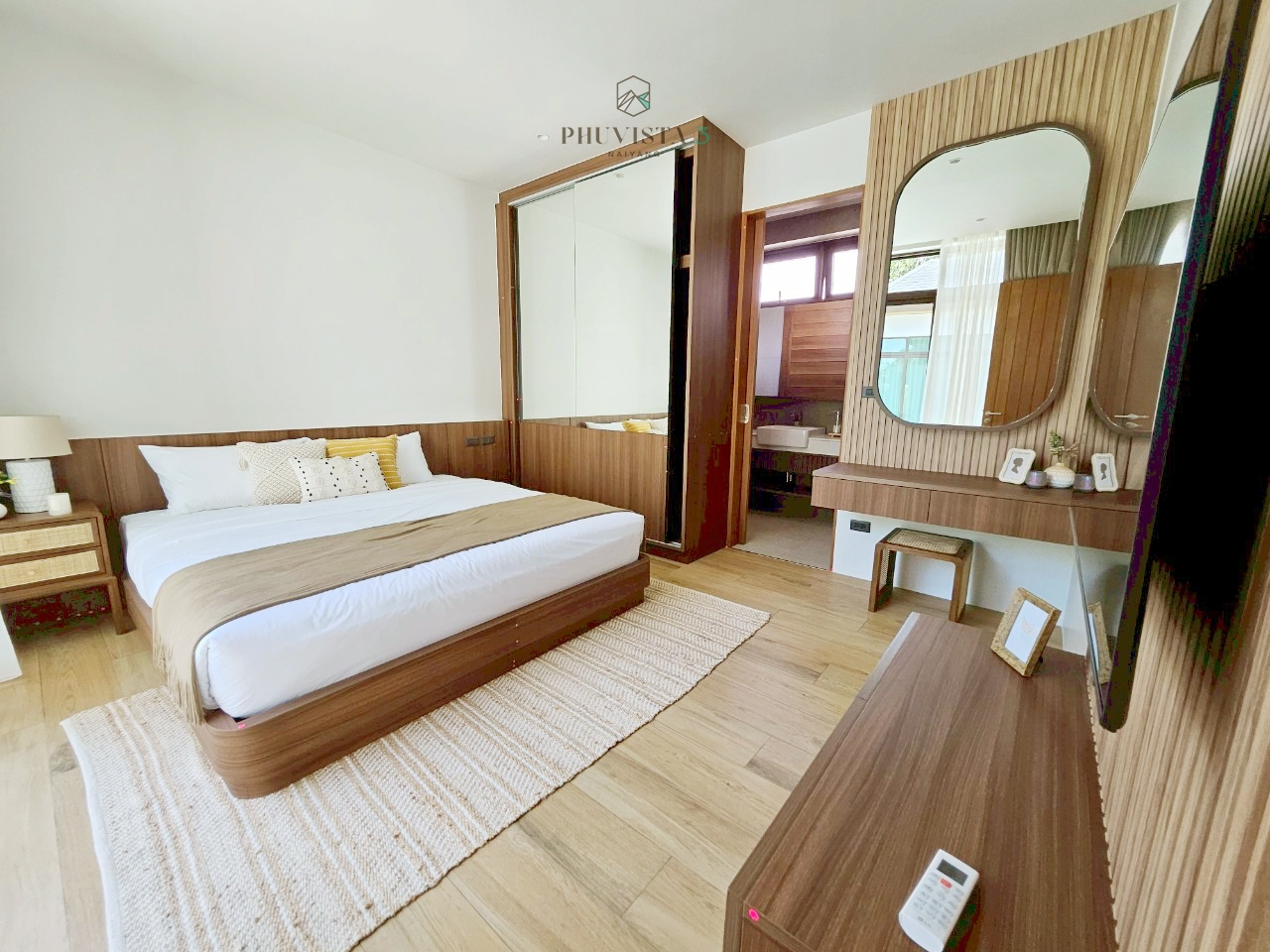 Villa on Phuket Island, Thailand, 208.6 m² - picture 11