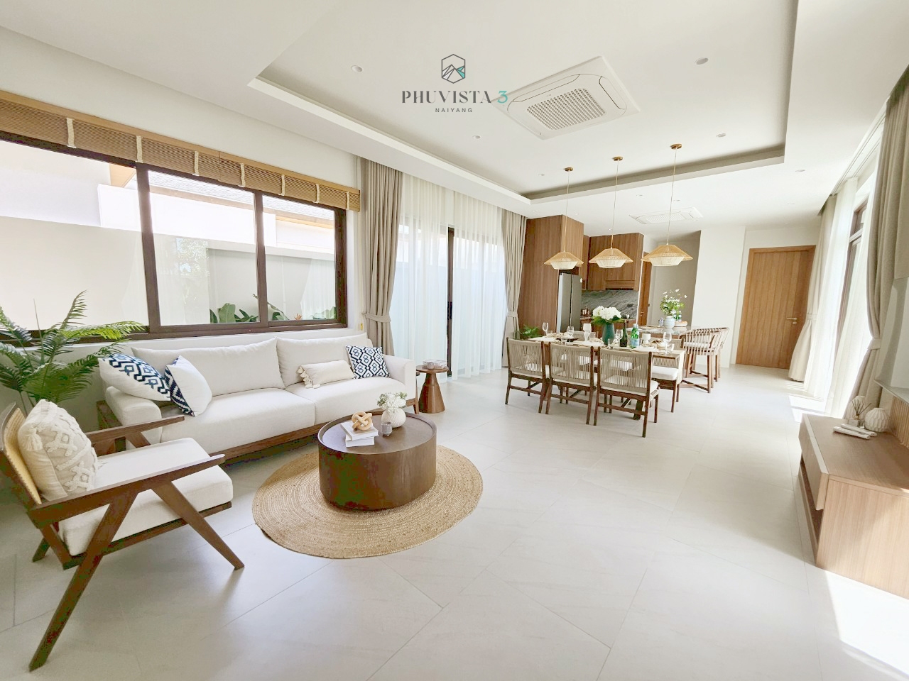 Villa on Phuket Island, Thailand, 208.6 m² - picture 14