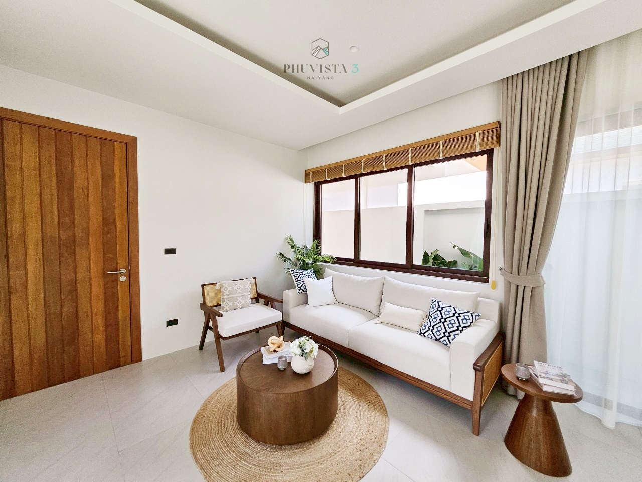 Villa on Phuket Island, Thailand, 208.6 m² - picture 16