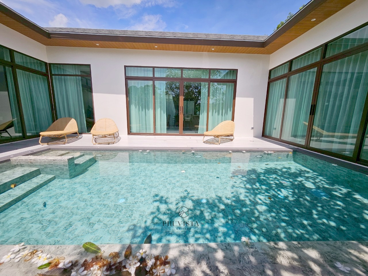 Villa on Phuket Island, Thailand, 208.6 m² - picture 7