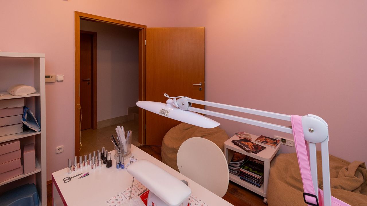 House in Zalaegerszeg, Hungary, 299 m² - picture 17