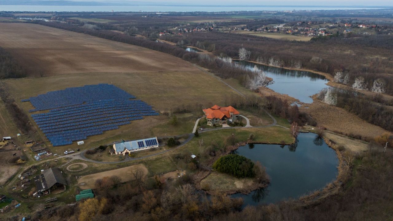 Villa in Siofok, Hungary, 950 m² - picture 17