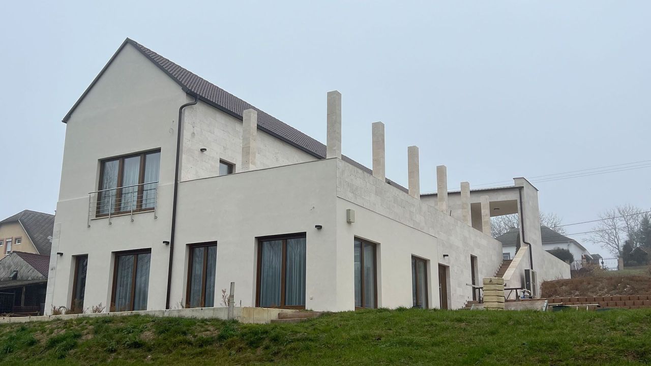 Maison à Zala, Hongrie, 330 m² - image 1