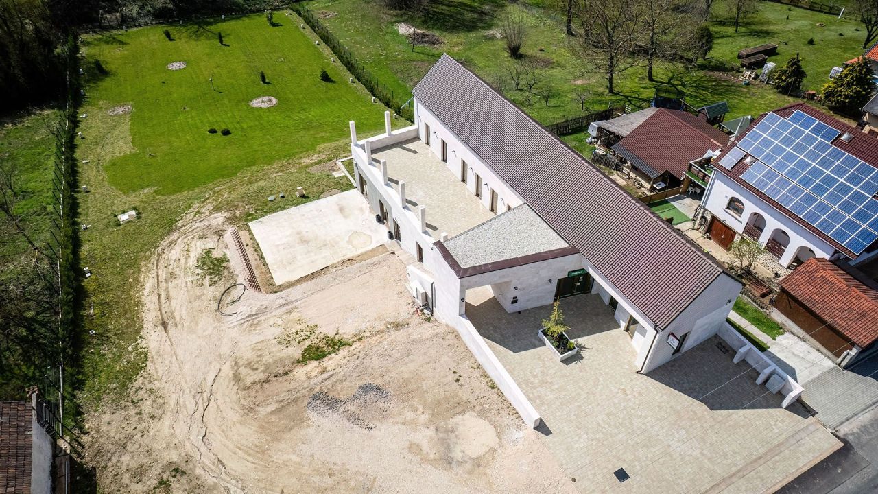 Maison à Zala, Hongrie, 330 m² - image 2