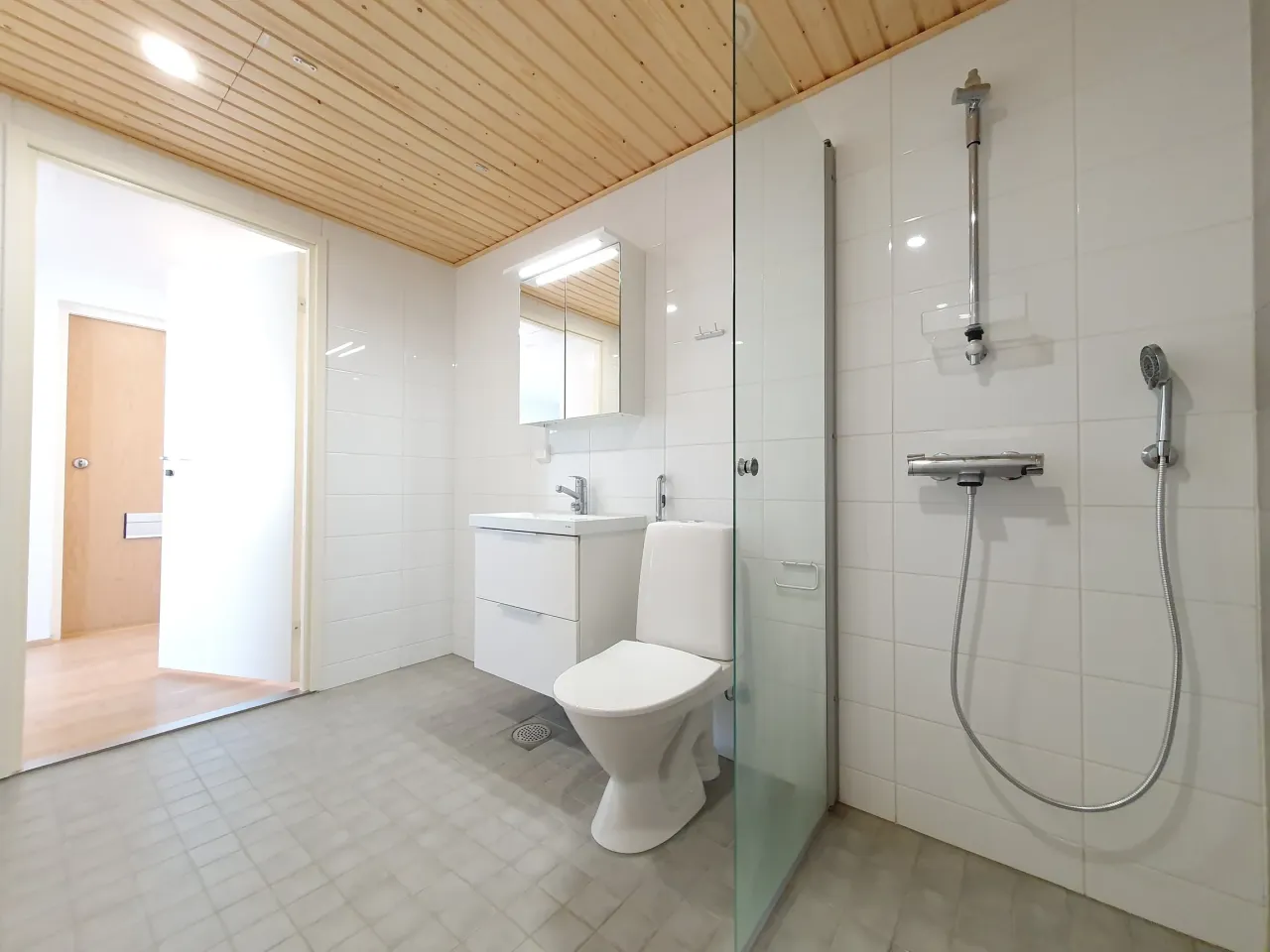 Flat in Helsinki, Finland, 43 m² - picture 6