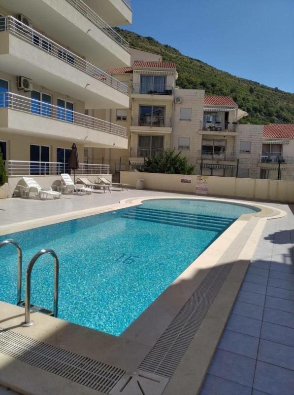 Appartement à Petrovac, Monténégro, 49 m² - image 2