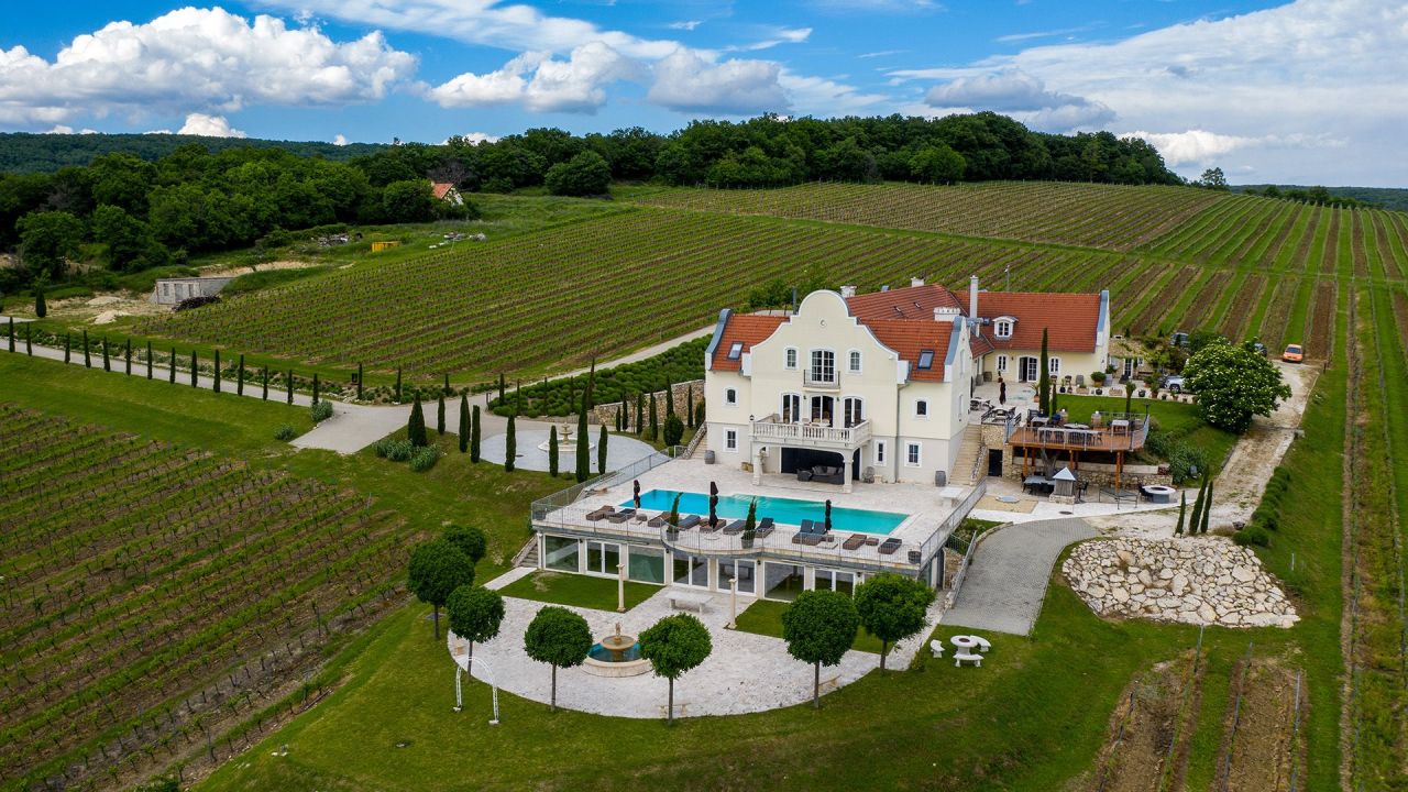 Hotel, albergo sul Balaton, Ungheria, 1 300 m² - foto 2