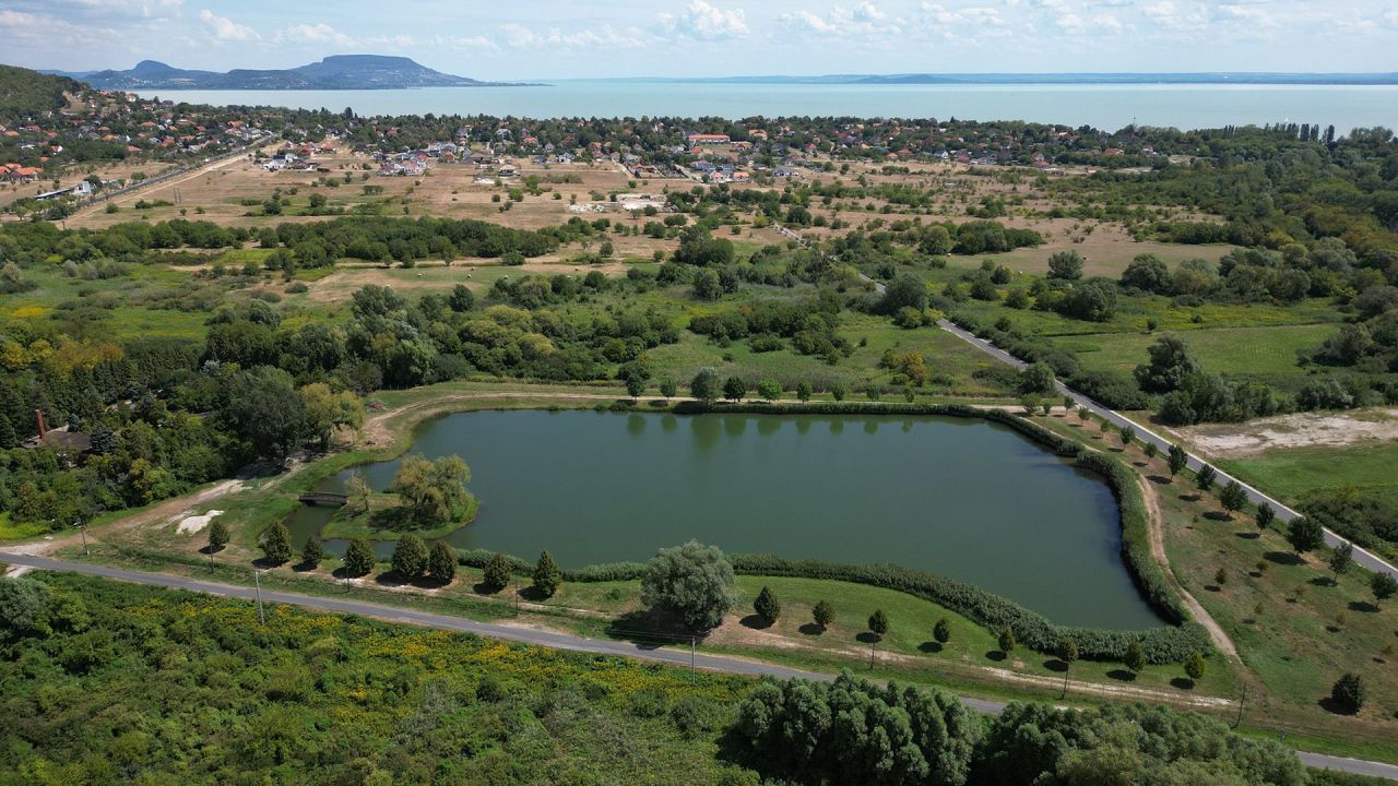 Terreno sul Balaton, Ungheria, 36 700 m2 - foto 1