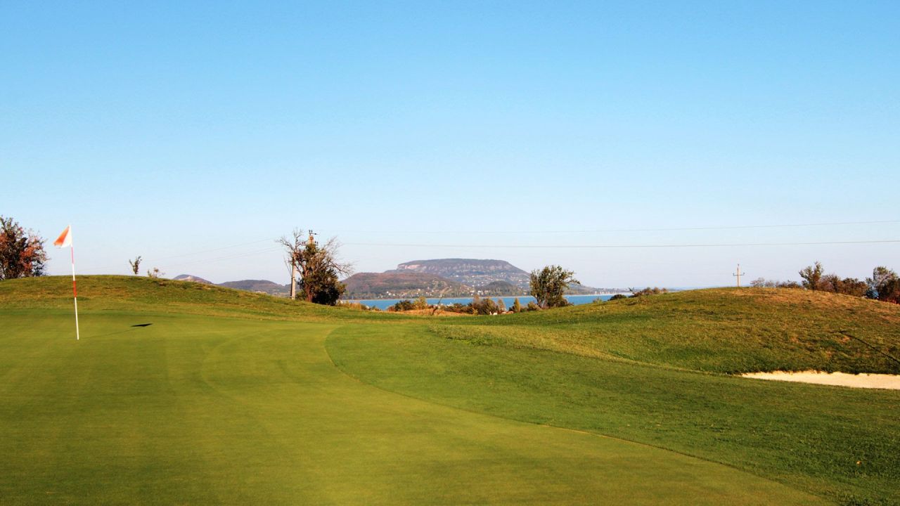 Terreno en Balaton, Hungría, 690 000 m² - imagen 7