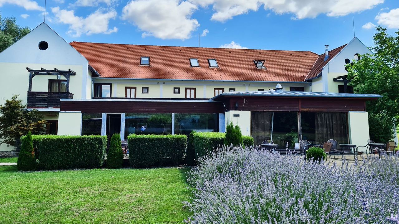 Hôtel à Zala, Hongrie, 990 m² - image 3