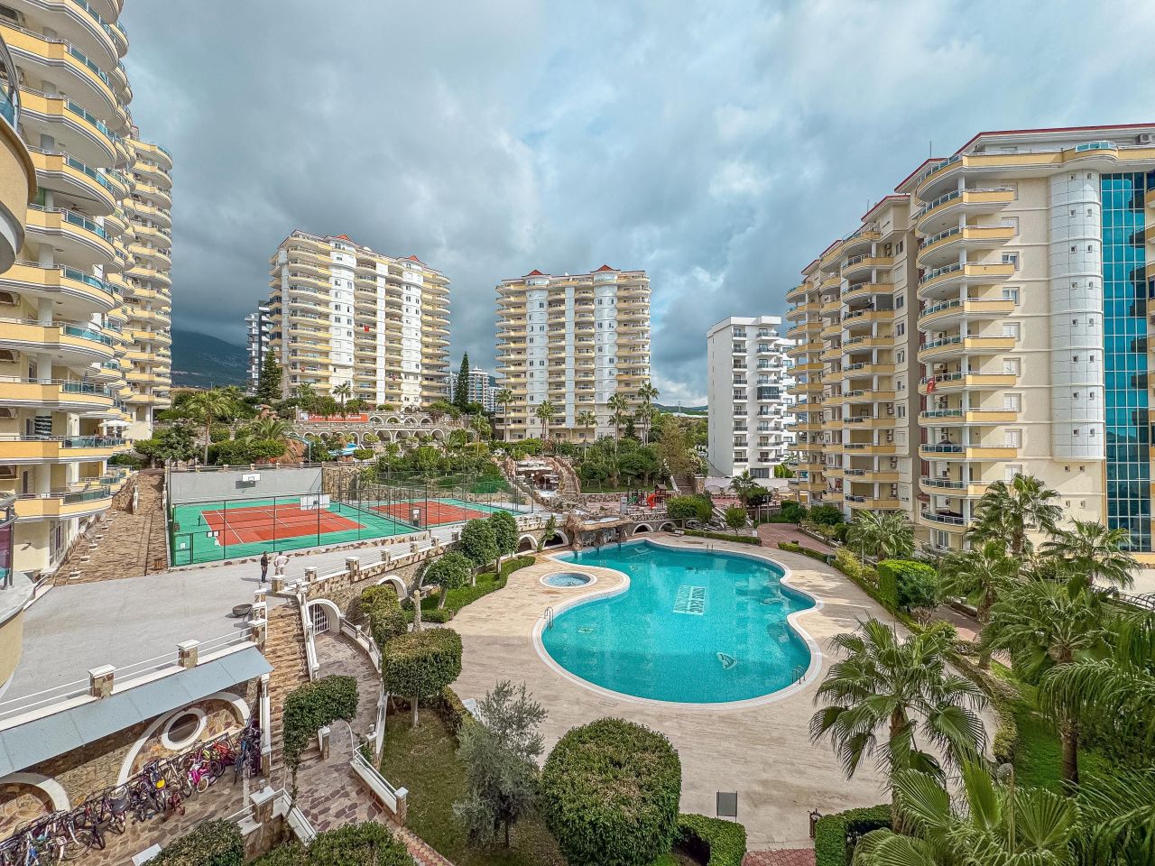 Piso en Alanya, Turquia, 140 m² - imagen 1