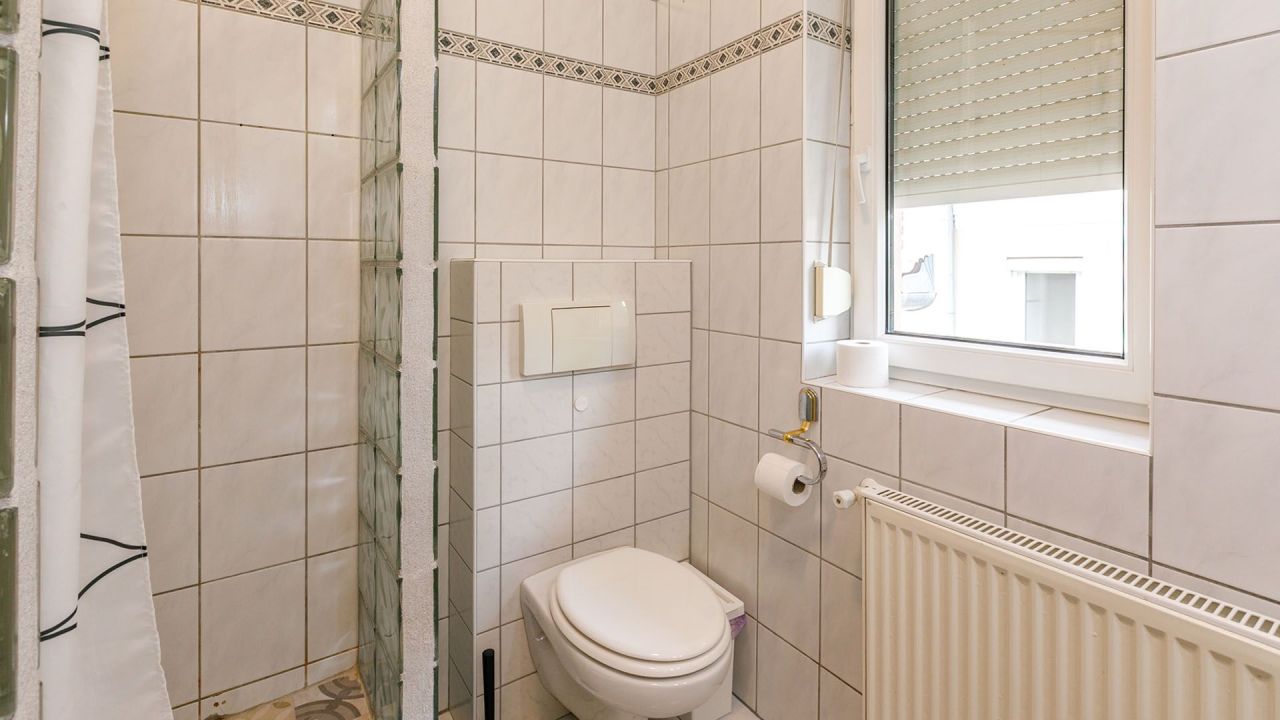 Hôtel à Hévíz, Hongrie, 300 m² - image 8