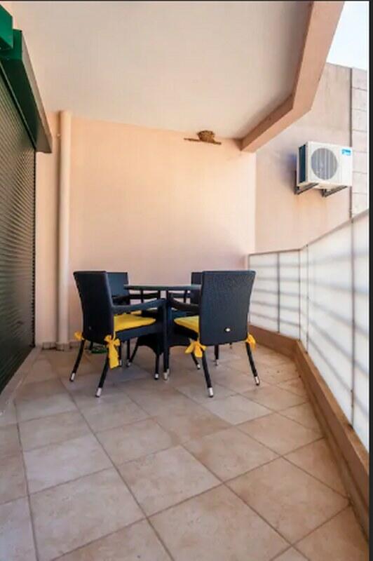 Flat in Petrovac, Montenegro, 84 m² - picture 9