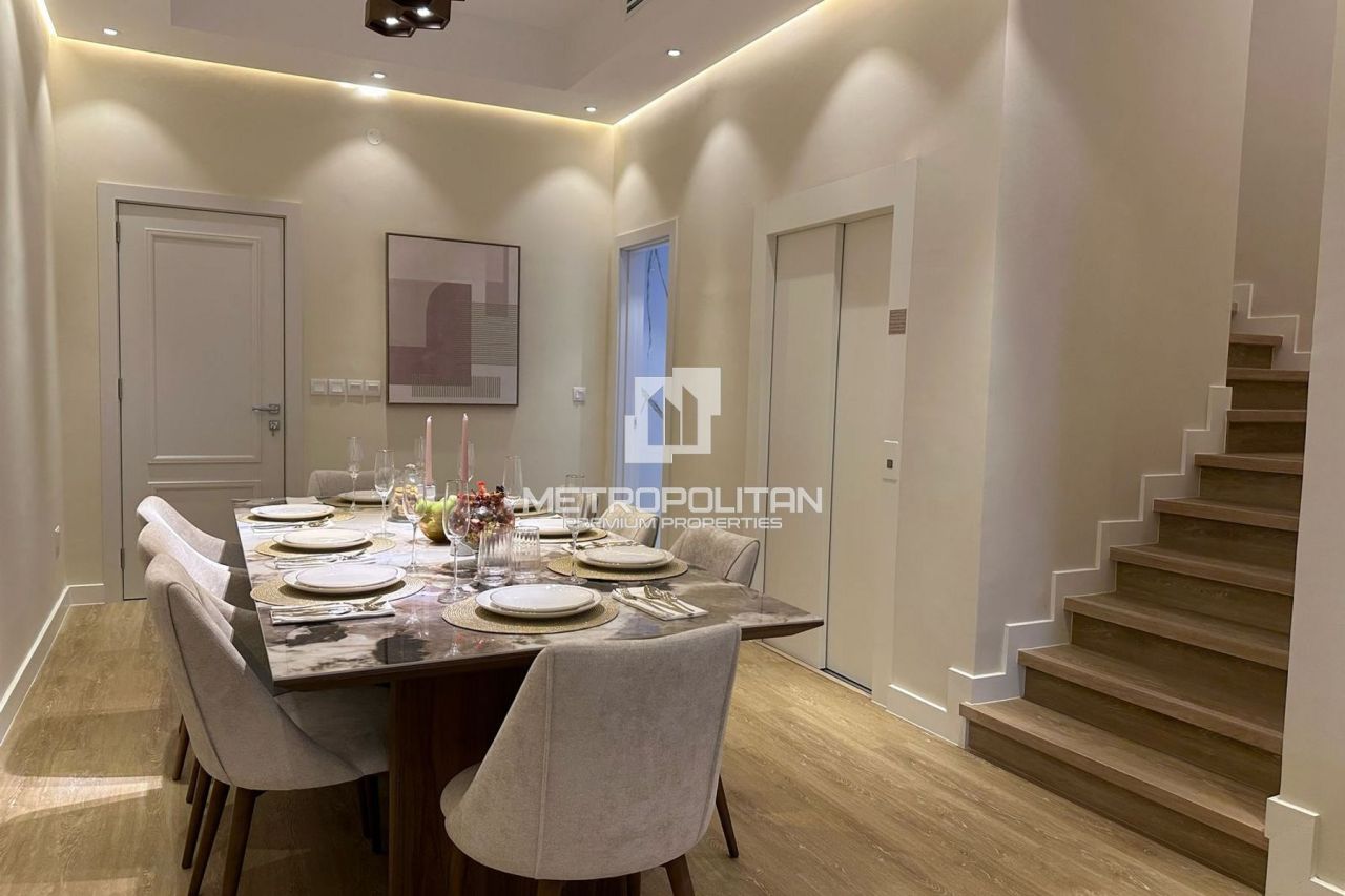 Villa en Dubái, EAU, 338 m² - imagen 4