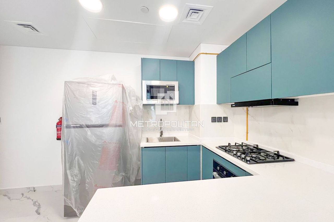 Apartment in Dubai, UAE, 94 m² - picture 7