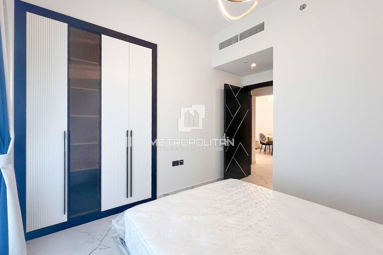 Apartment in Dubai, UAE, 94 m² - picture 12