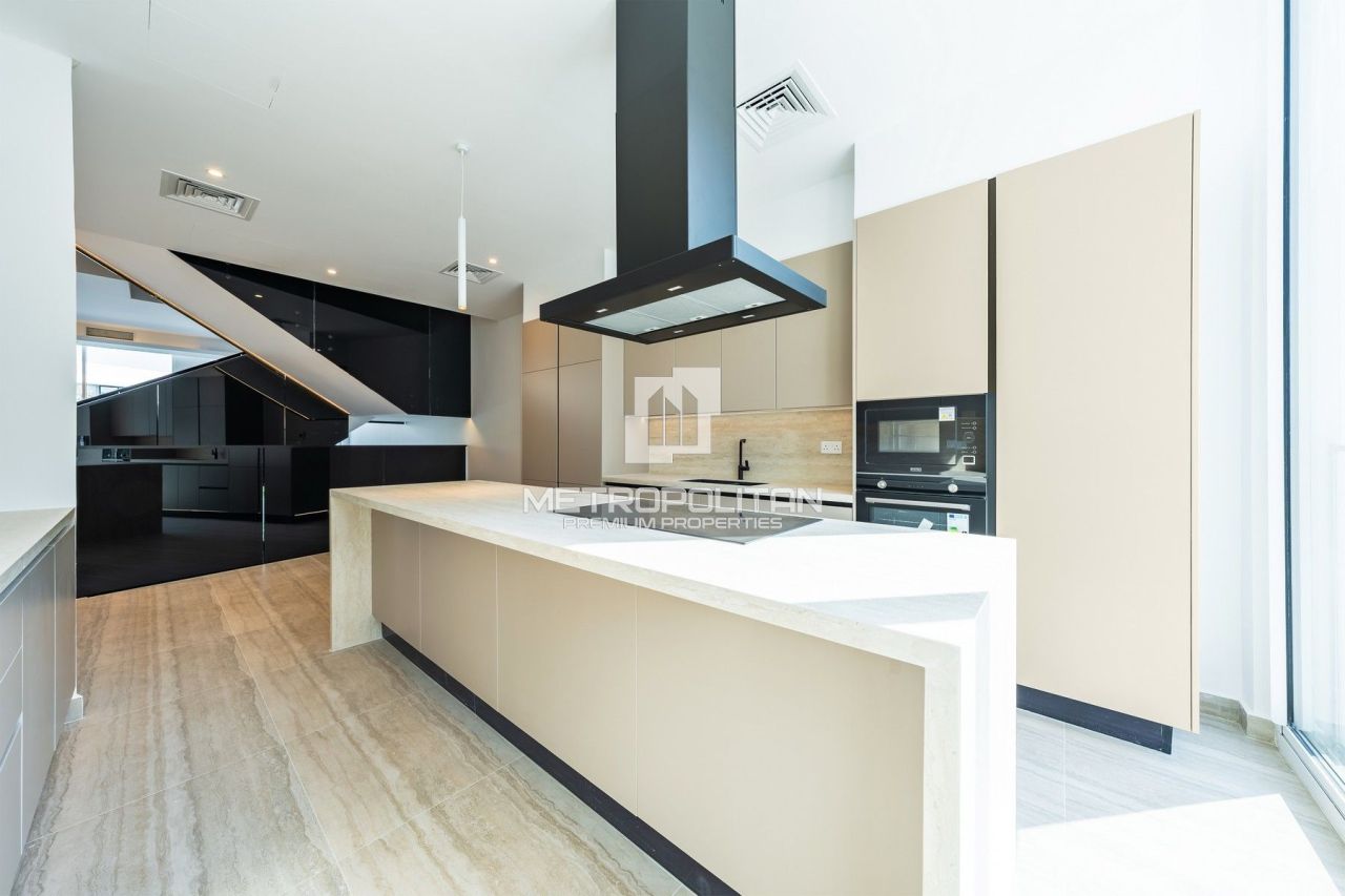 Townhouse a Dubai, EAU, 459 m² - foto 13