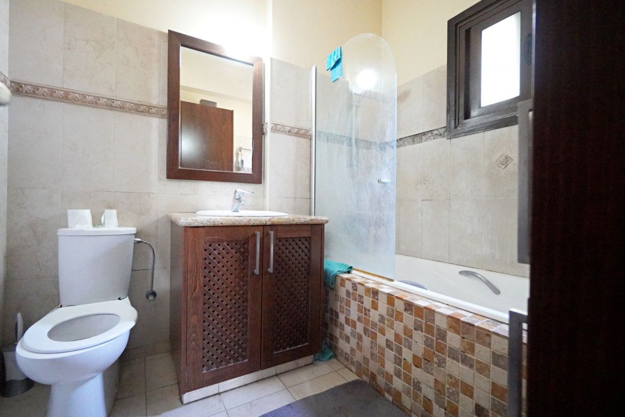 Villa in Larnaka, Zypern, 6 020 m² - Foto 5