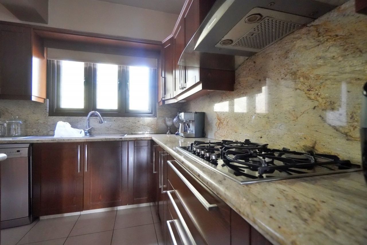 Villa in Larnaka, Zypern, 6 020 m² - Foto 10