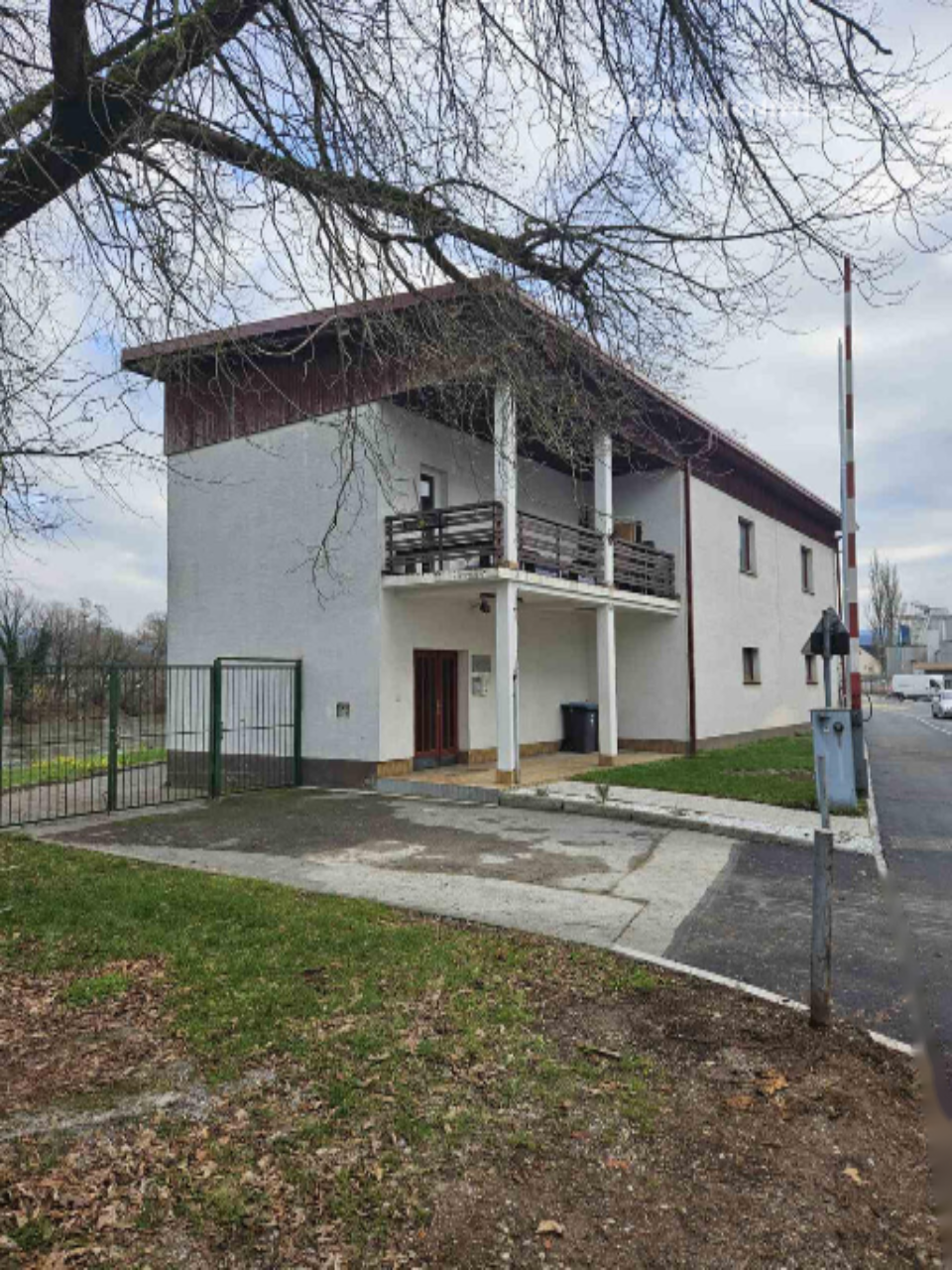 House in Ljubljana, Slovenia, 359 m² - picture 1