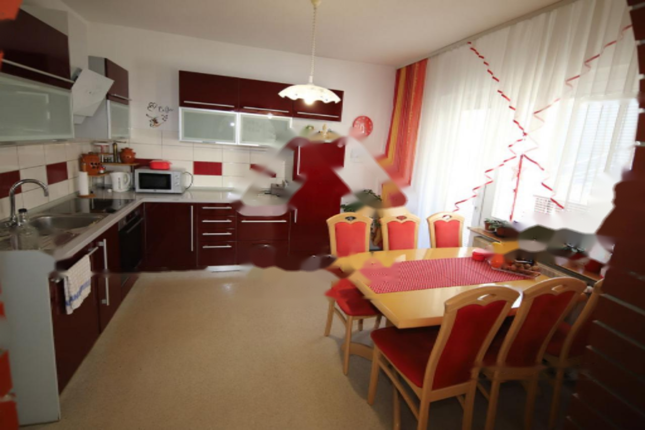 Maison à Jesenice, Slovénie, 263 m² - image 8