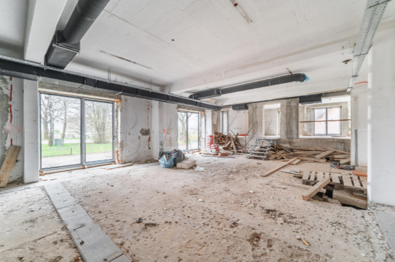 Office in Ljubljana, Slovenia, 1 045 m² - picture 14