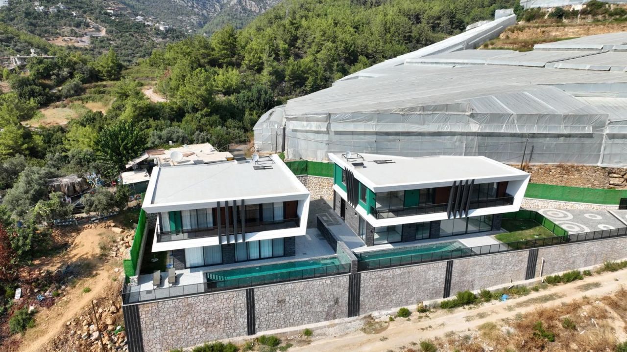 Villa in Alanya, Türkei, 275 m² - Foto 1