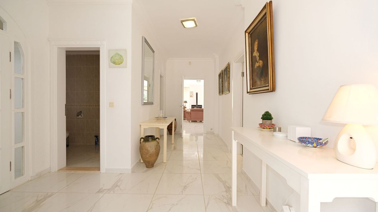 Villa à Alanya, Turquie, 430 m² - image 9