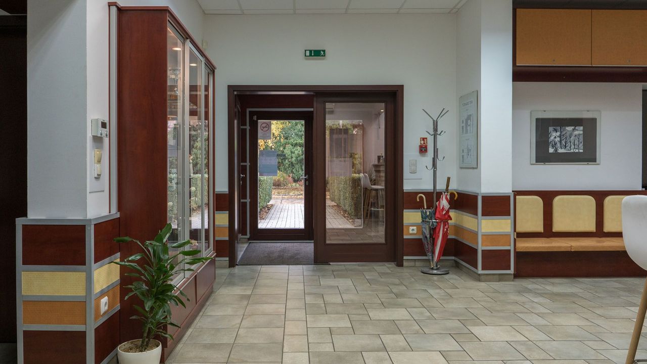 Propiedad comercial en Balaton, Hungría, 308 m² - imagen 10